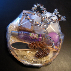 Photo of a lavender-themed gift hamper